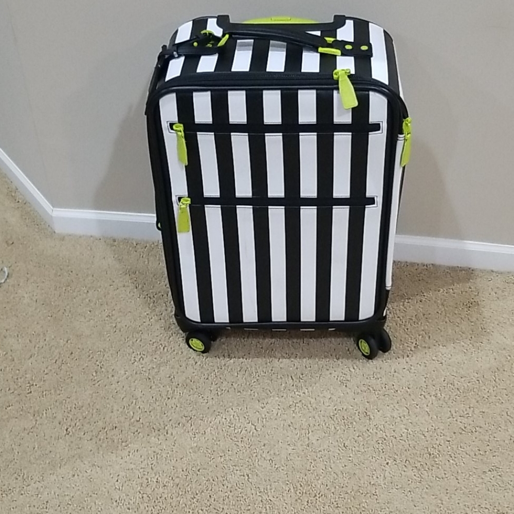 Alice and Olivia target exclusive luggage